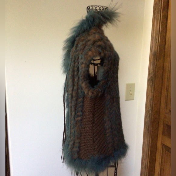 Dana Stein Rabbit and Racoon trimmed Fur Vest, XS - Picture 3 of 8